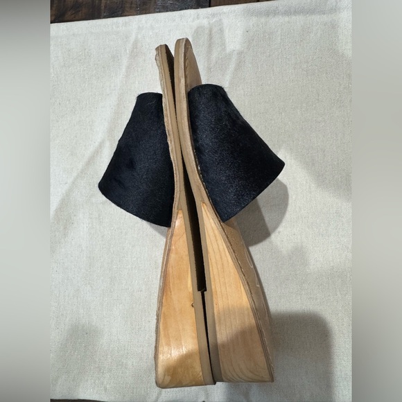 Beach by Matisse black sandal. Size 7 - Picture 7 of 8